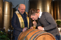 1.+Weintaufe+f%c3%bcr+Kufsteiner+Wein+in+Langenlois%40Stadt+Kufstein_Kleinheinz